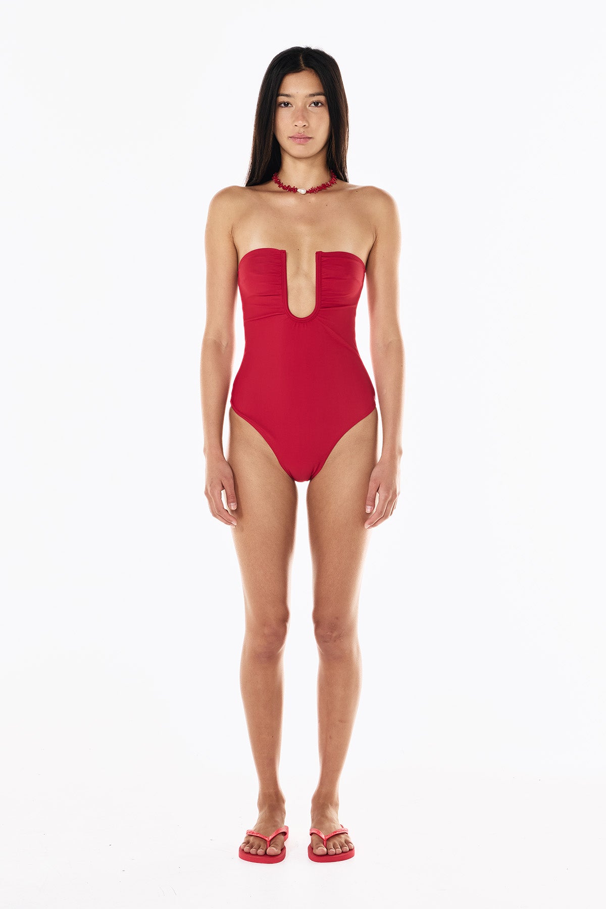 Peggy One Piece | Scarlet