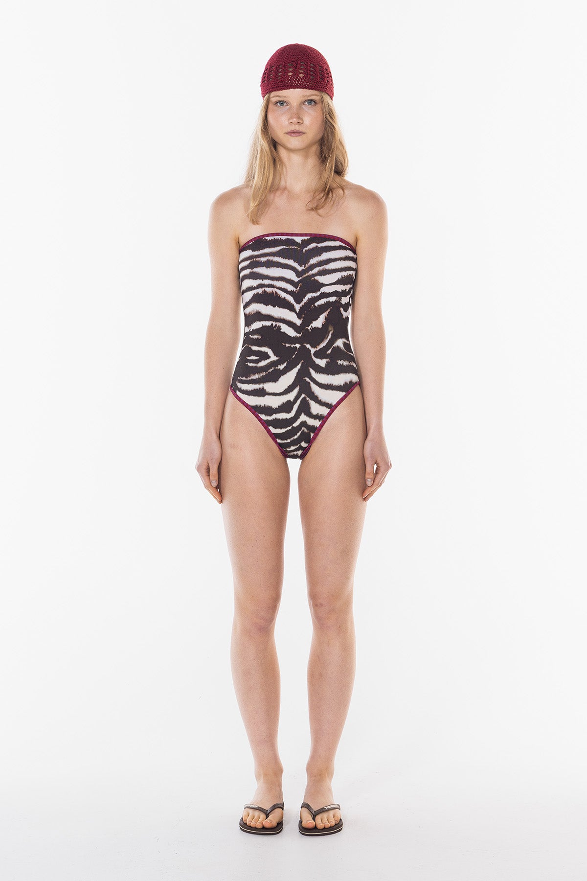 Elle One Piece